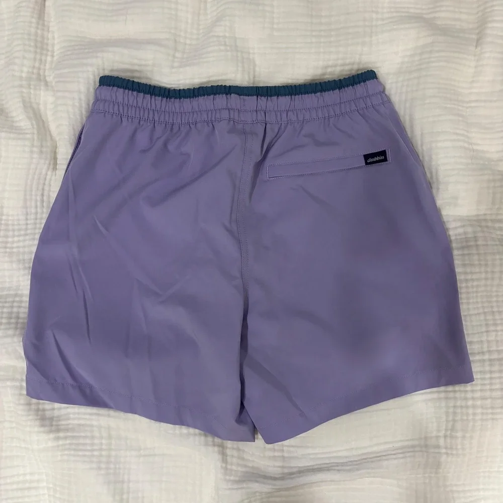 Chubbies Mens Purple Swim Trunks 4.5 Inch Inseam Mesh Lined Shorts Small